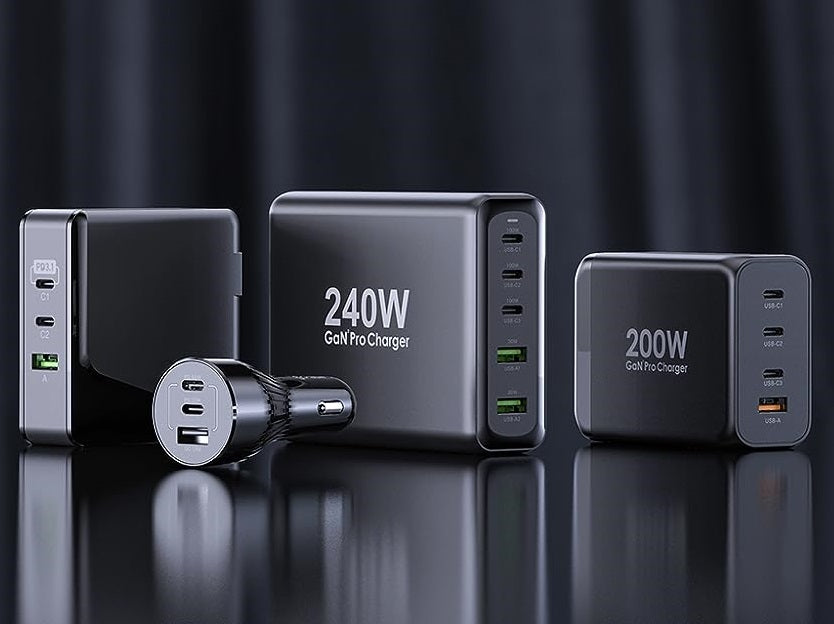 International Travel Essentials: 3 Indispensable Electronic Products