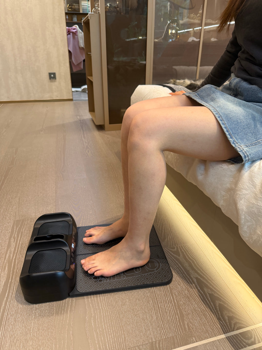 OmyGuard  Cordless 2-in-1 Shiatsu & EMS Foot Circulation Massager